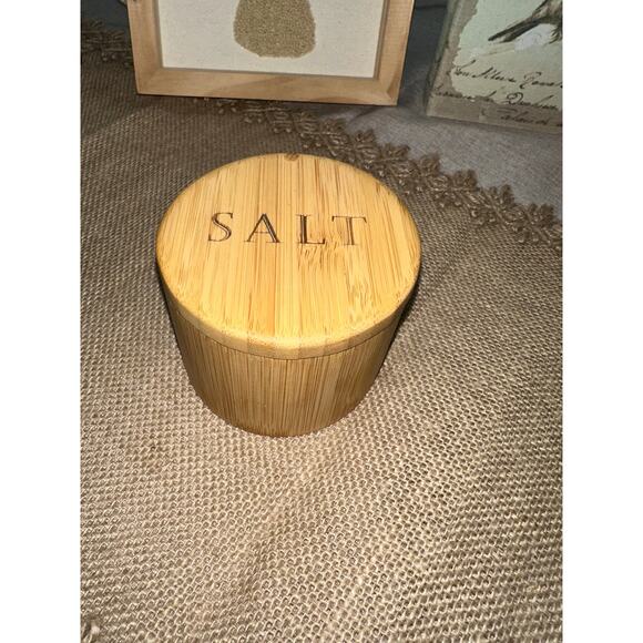 Moso Bamboo Salt Box Cellar with SALT Engraved On Top Magnetic Swivel Lid GUC - Picture 1 of 5